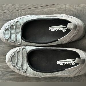 LANDS END women’s size 11 grey slip ons